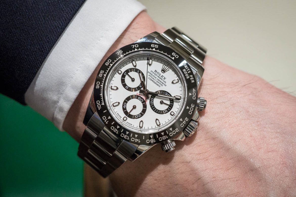 The white dial fake watches are made from 18ct white gold.