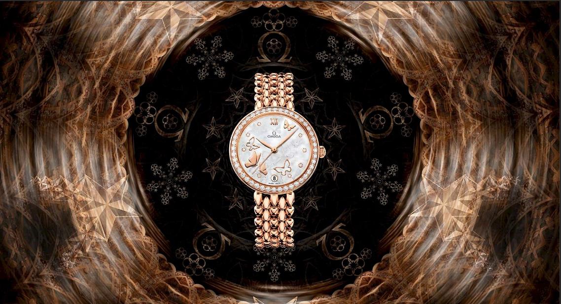 The female fake watches are made from 18k red gold.