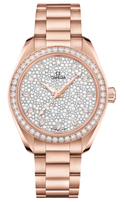 Swiss fake watches are shiny with Sedna gold and diamonds.